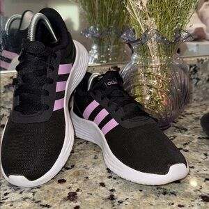 Adidas Women's Black and Light Pink Sneakers Size 6